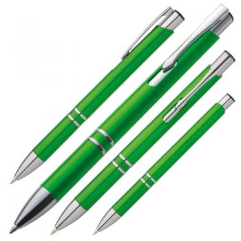 10 Kugelschreiber aus Kunststoff / Farbe: grün