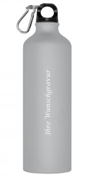 Aluminium Trinkflasche mit Gravur mit Karabinerhaken / 800ml / Farbe: weiß