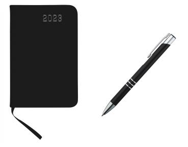 Taschenkalender 2023 / ca A7 / PU Einband / Farbe: schwarz+Metall Kugelschreiber