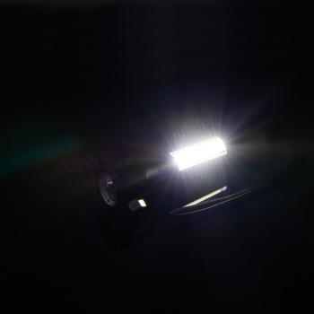 Wiederaufladbare COB-Taschenlampe mit Gravur / Sicherheitshammer, Gurtschneider